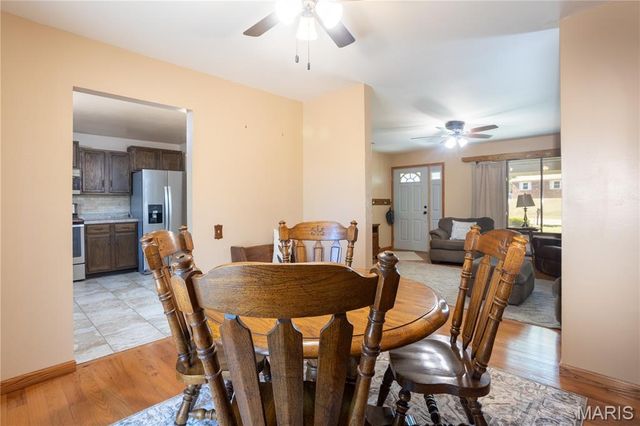 1132 Vicksburg Drive, Festus, MO 63028