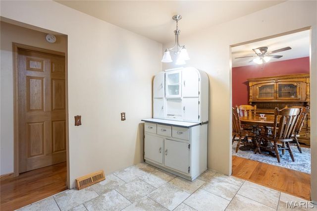 1132 Vicksburg Drive, Festus, MO 63028