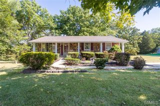 1132 Vicksburg Drive, Festus, MO 63028