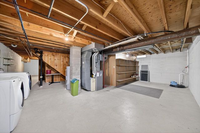 2749 N 31st PLACE, Sheboygan, WI 53083