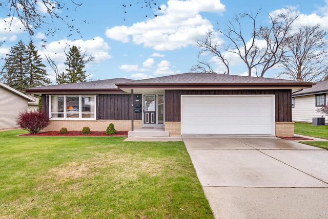 2749 N 31st PLACE, Sheboygan, WI 53083
