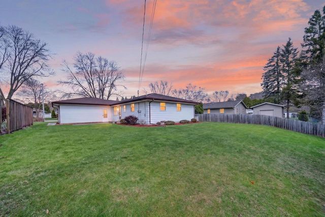 2749 N 31st PLACE, Sheboygan, WI 53083