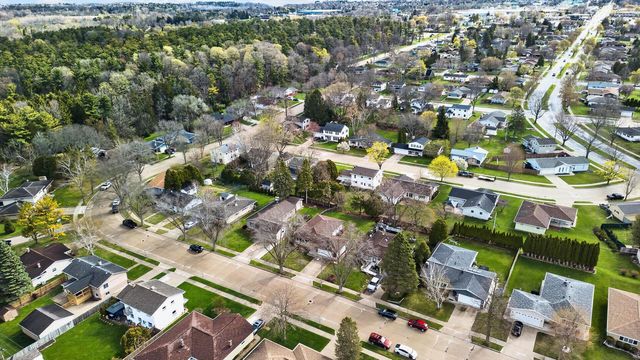 2749 N 31st PLACE, Sheboygan, WI 53083