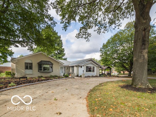 265 Raintree Drive, Danville, IN 46122
