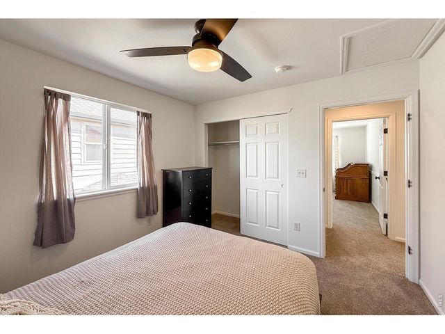 1233 Button Rock Dr, Longmont, CO 80504