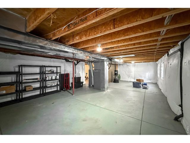 1233 Button Rock Dr, Longmont, CO 80504