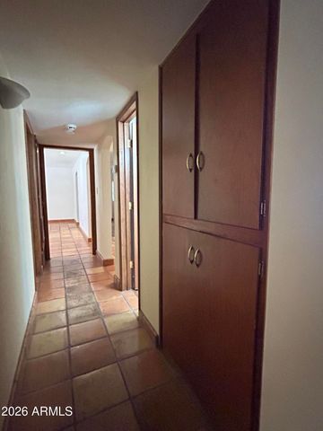 3122 E MONTECITO Avenue, Phoenix, AZ 85016