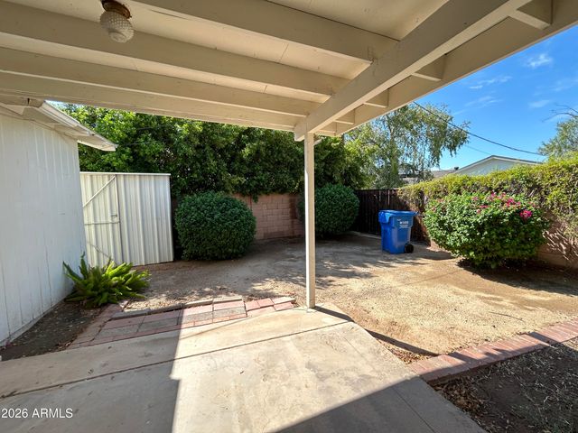 3122 E MONTECITO Avenue, Phoenix, AZ 85016