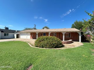 3122 E MONTECITO Avenue, Phoenix, AZ 85016