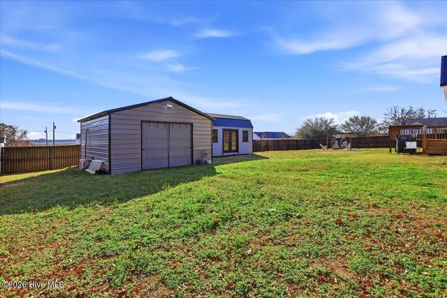 116 Maryland Drive, La Grange, NC 28551