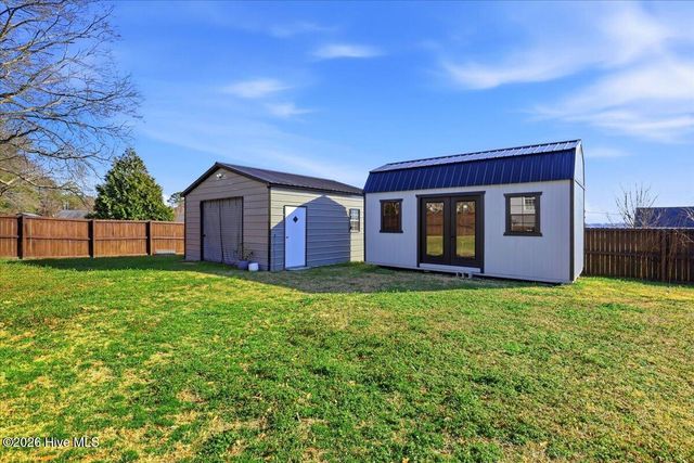 116 Maryland Drive, La Grange, NC 28551