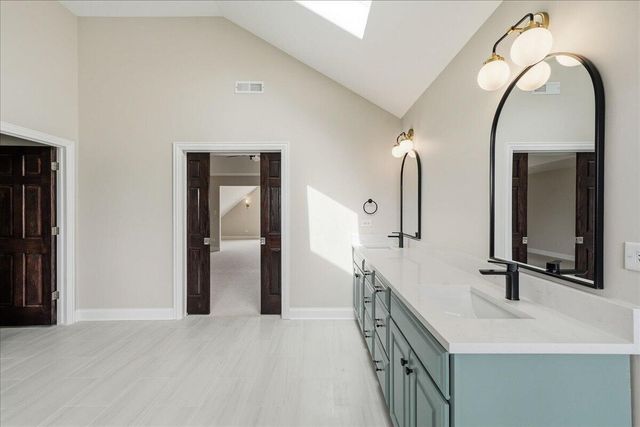 10407 Golden Arch Avenue, St. John, IN 46373