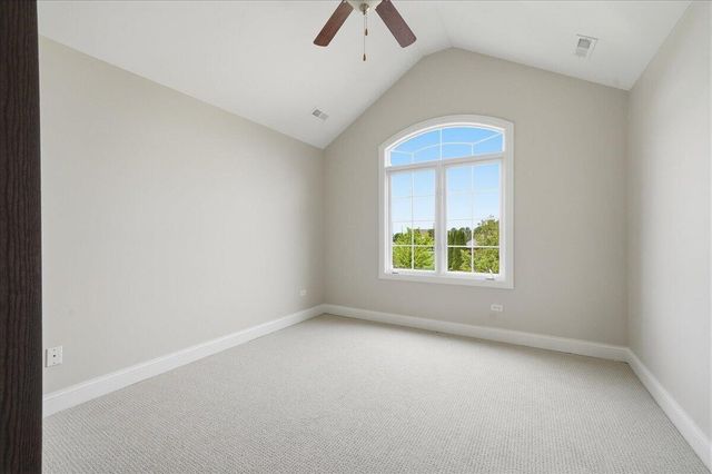 10407 Golden Arch Avenue, St. John, IN 46373