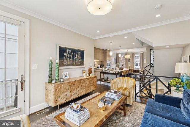 1724 34TH ST NW, Washington, DC 20007