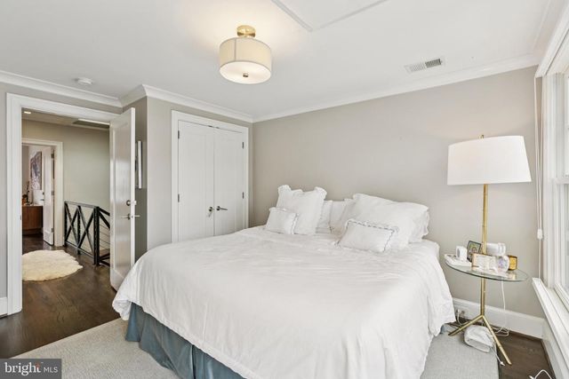 1724 34TH ST NW, Washington, DC 20007