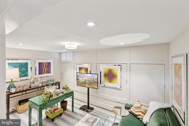 1724 34TH ST NW, Washington, DC 20007