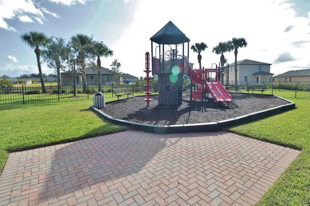 721 Worlington Lane, Fort Pierce, FL 34947