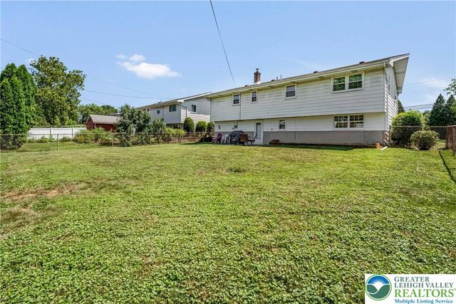 1535 Ralston Road, Bethlehem City, PA 18018