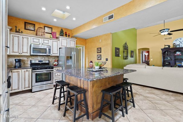 13141 CARMEN GINGER Road, Clint, TX 79836