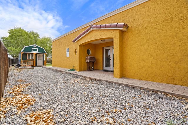 13141 CARMEN GINGER Road, Clint, TX 79836