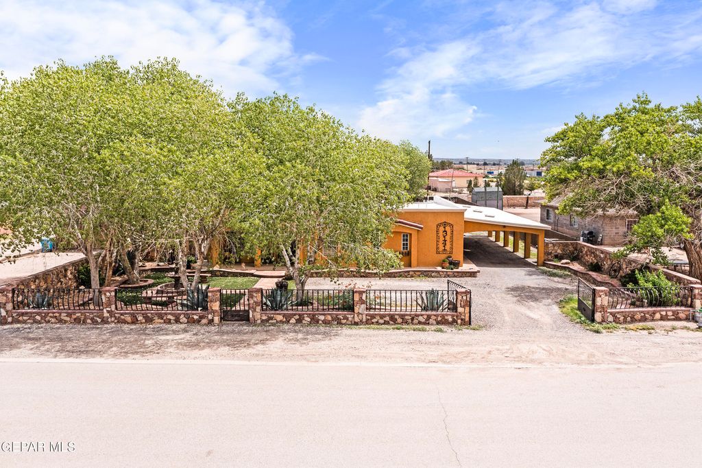13141 CARMEN GINGER Road, Clint, TX 79836