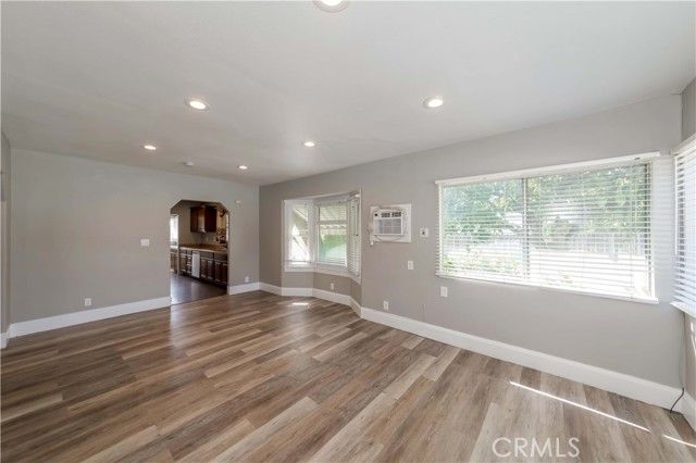 358 E 11th, Upland, CA 91786