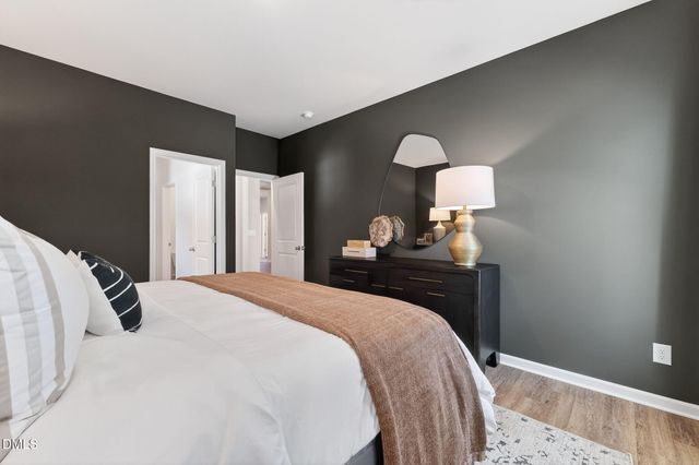 70 Muscovy Drive, Four Oaks, NC 27524