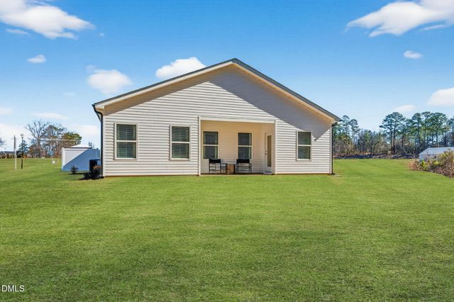 70 Muscovy Drive, Four Oaks, NC 27524