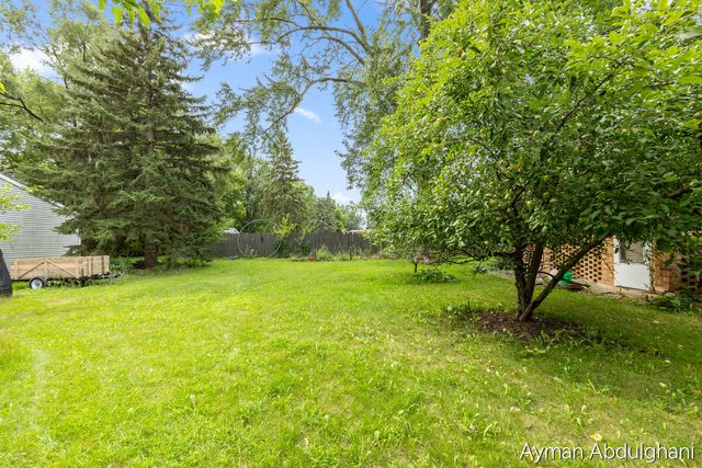 4248 Curwood Avenue SE, Grand Rapids, MI 49508