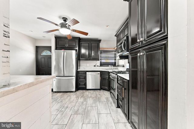 20 CLEVELAND AVE, Blackwood, NJ 08012