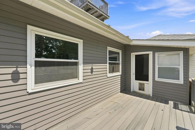 20 CLEVELAND AVE, Blackwood, NJ 08012