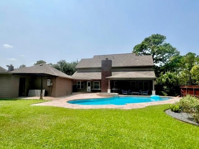 2030 Town Hill Drive, Houston, TX 77062