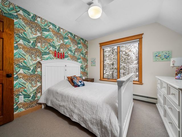 7135 E Birch Point Road, Elmwood Twp, MI 49684