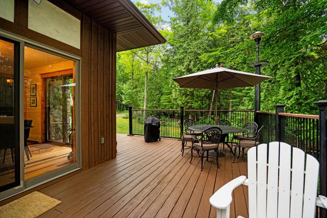 7135 E Birch Point Road, Elmwood Twp, MI 49684