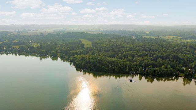 7135 E Birch Point Road, Elmwood Twp, MI 49684