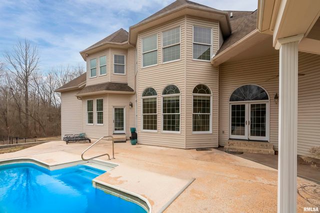 3115 W Striegel Road, Carbondale, IL 62901