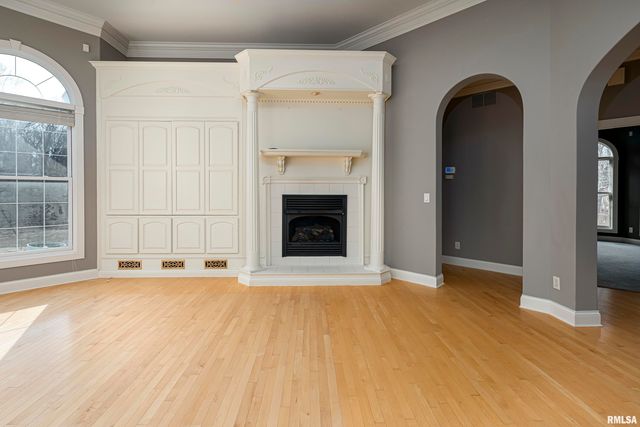 3115 W Striegel Road, Carbondale, IL 62901