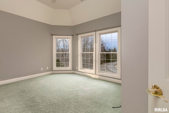 3115 W Striegel Road, Carbondale, IL 62901