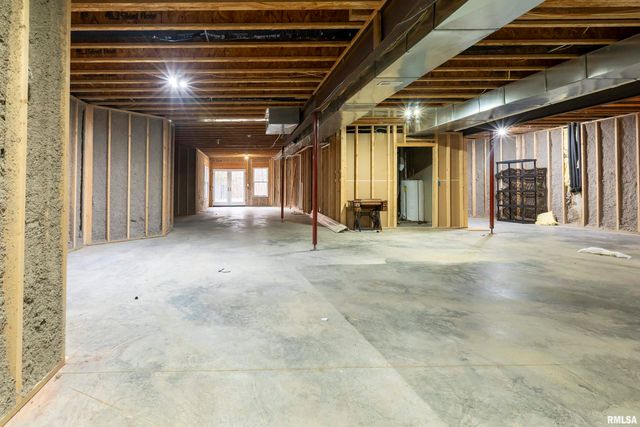 3115 W Striegel Road, Carbondale, IL 62901