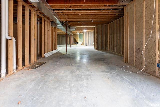 3115 W Striegel Road, Carbondale, IL 62901