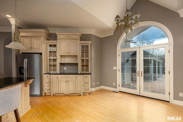 3115 W Striegel Road, Carbondale, IL 62901