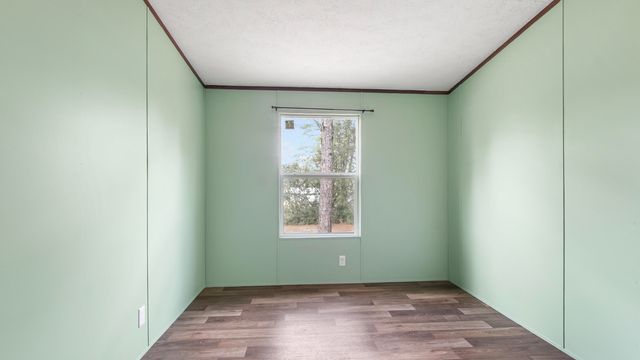 188 Pinetree Lane, Defuniak Springs, FL 32433