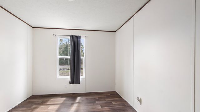 188 Pinetree Lane, Defuniak Springs, FL 32433