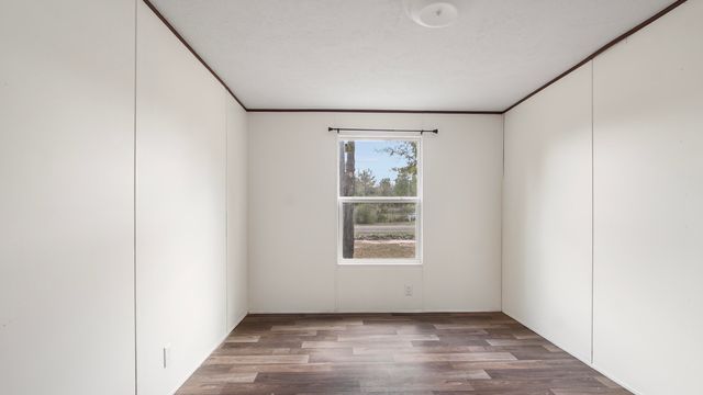 188 Pinetree Lane, Defuniak Springs, FL 32433