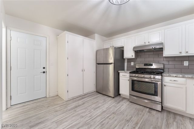 5280 Shreve Avenue, Las Vegas, NV 89156