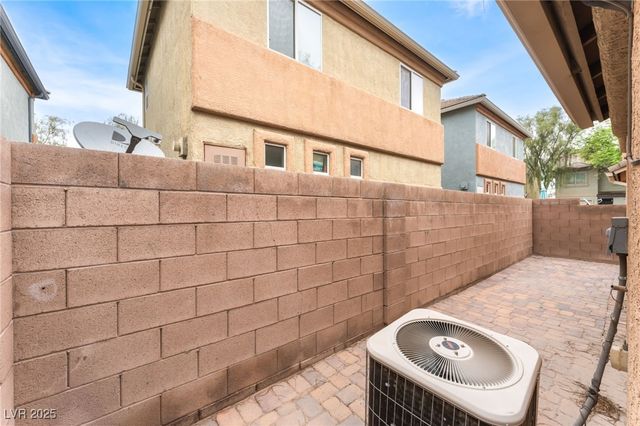 5280 Shreve Avenue, Las Vegas, NV 89156