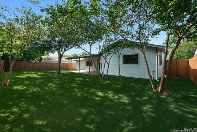 4142 Willow Green, San Antonio, TX 78217