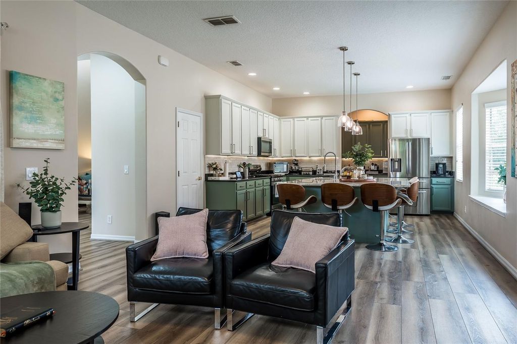Image 11 of property listing at 4642 RIVER GEM AVENUE, Windermere, FL 34786