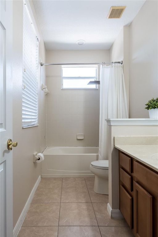Image 38 of property listing at 4642 RIVER GEM AVENUE, Windermere, FL 34786