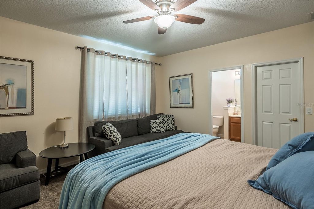 Image 39 of property listing at 4642 RIVER GEM AVENUE, Windermere, FL 34786